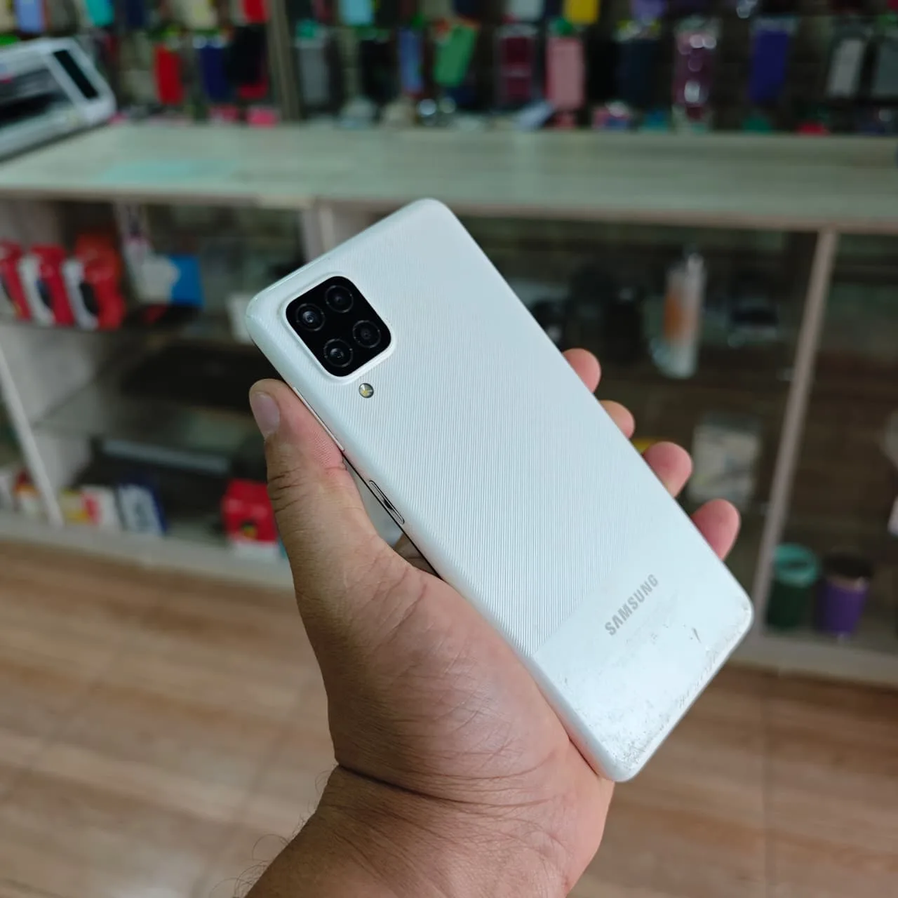 Samsung A12